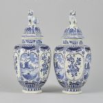 1462 4020 VASES AND COVERS